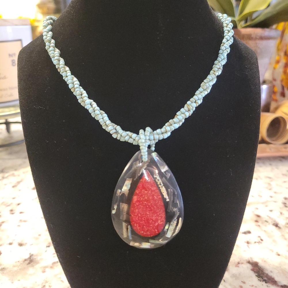 Shell Red and Turquoise Beaded Necklace